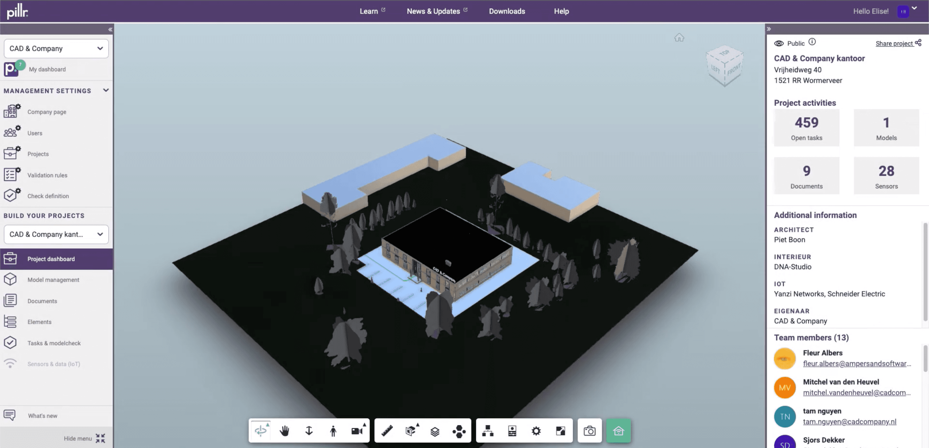 Projectdashboard in Pillr, met een overzicht van modelstatus, taken, en voortgangsindicatoren voor het bouwproces
